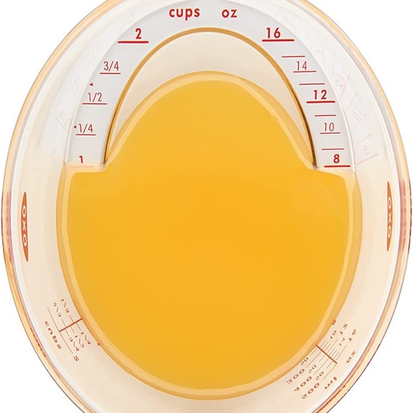 OXO Good Grips 2-Cup Angled Measuring Cup - Picture 2 of 6